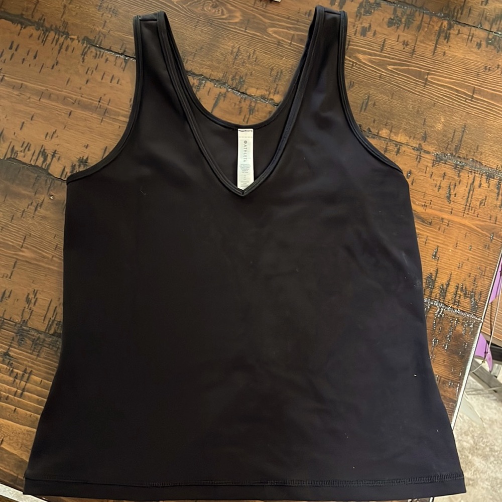Washed and never worn Athleta Transscend tank top.